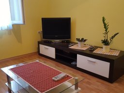 Apartman No. 4