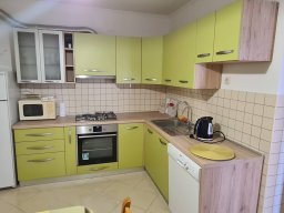 Apartman No. 4