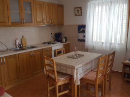 Apartman No. 5